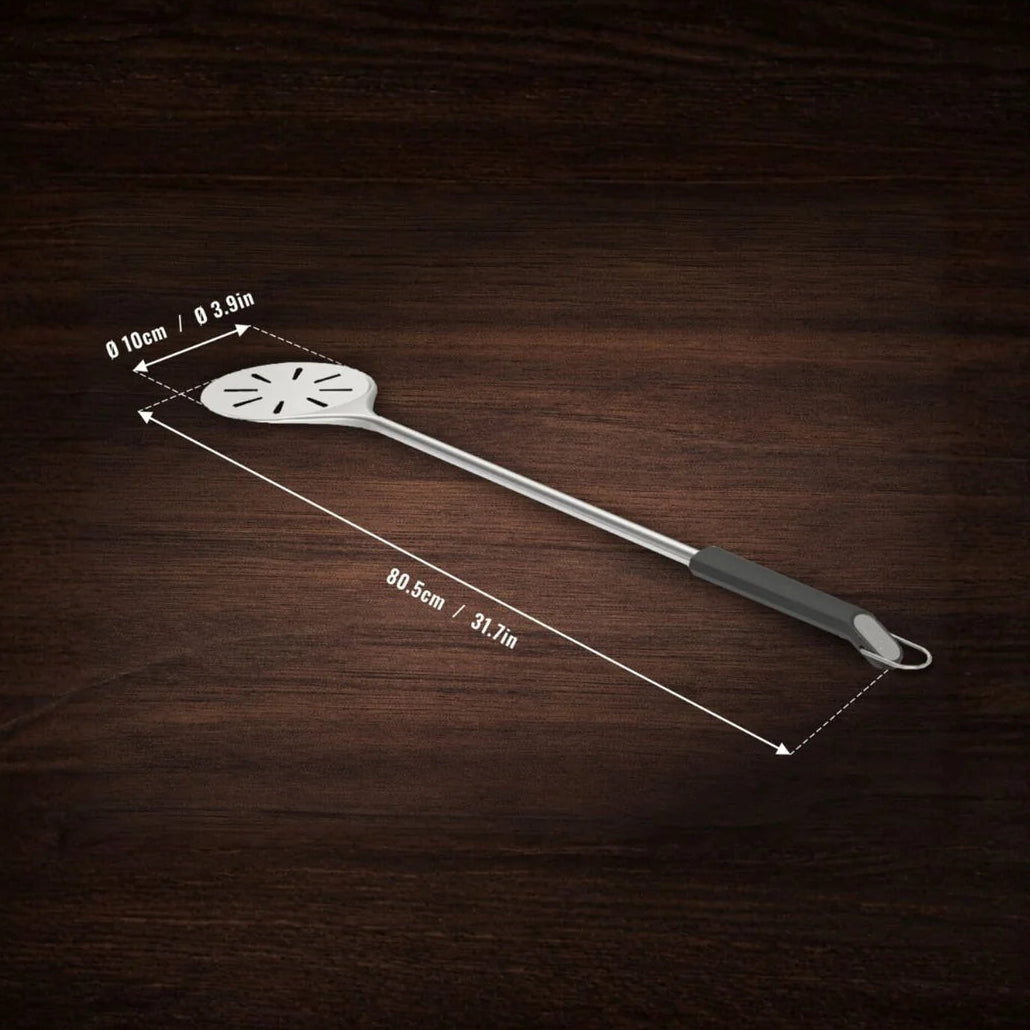 Measuring the Witt Turning peel with dimensions on a wooden background